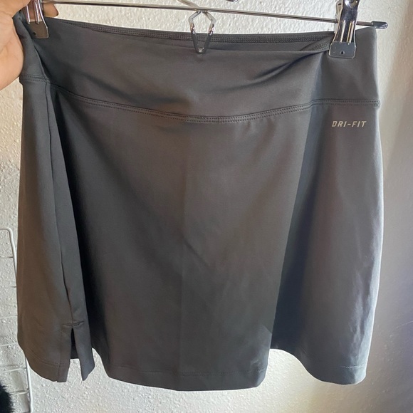 Nike Golf Tour Performance Dri Fit - Picture 3 of 5